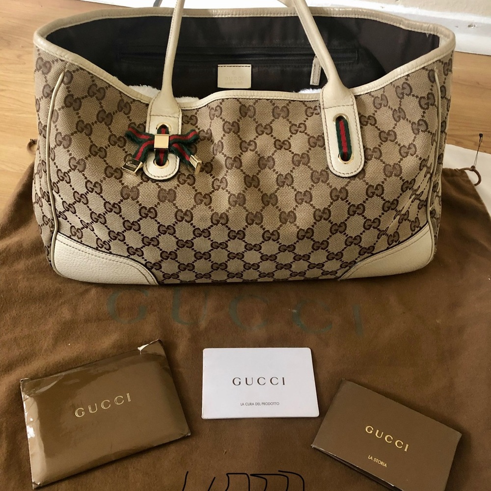 Gucci SOLD!!! 😘 - Picture 7 of 8